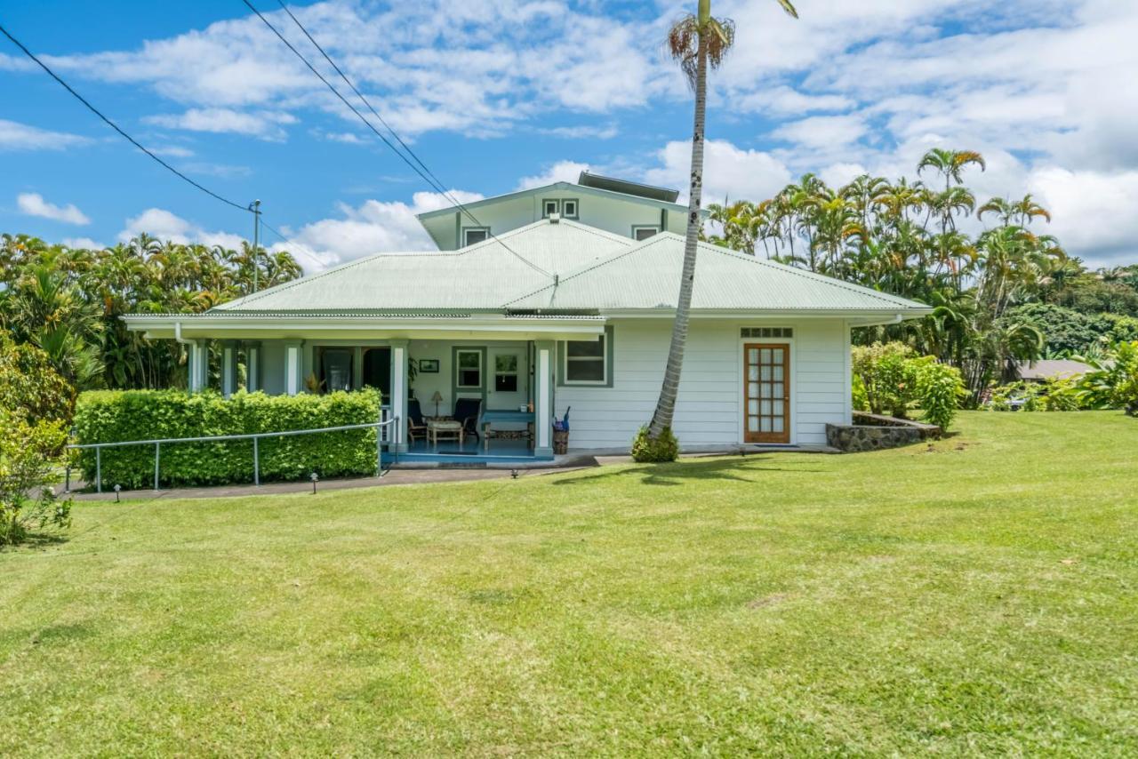 Old Hawaiian Bed And Breakfast Хило Екстериор снимка